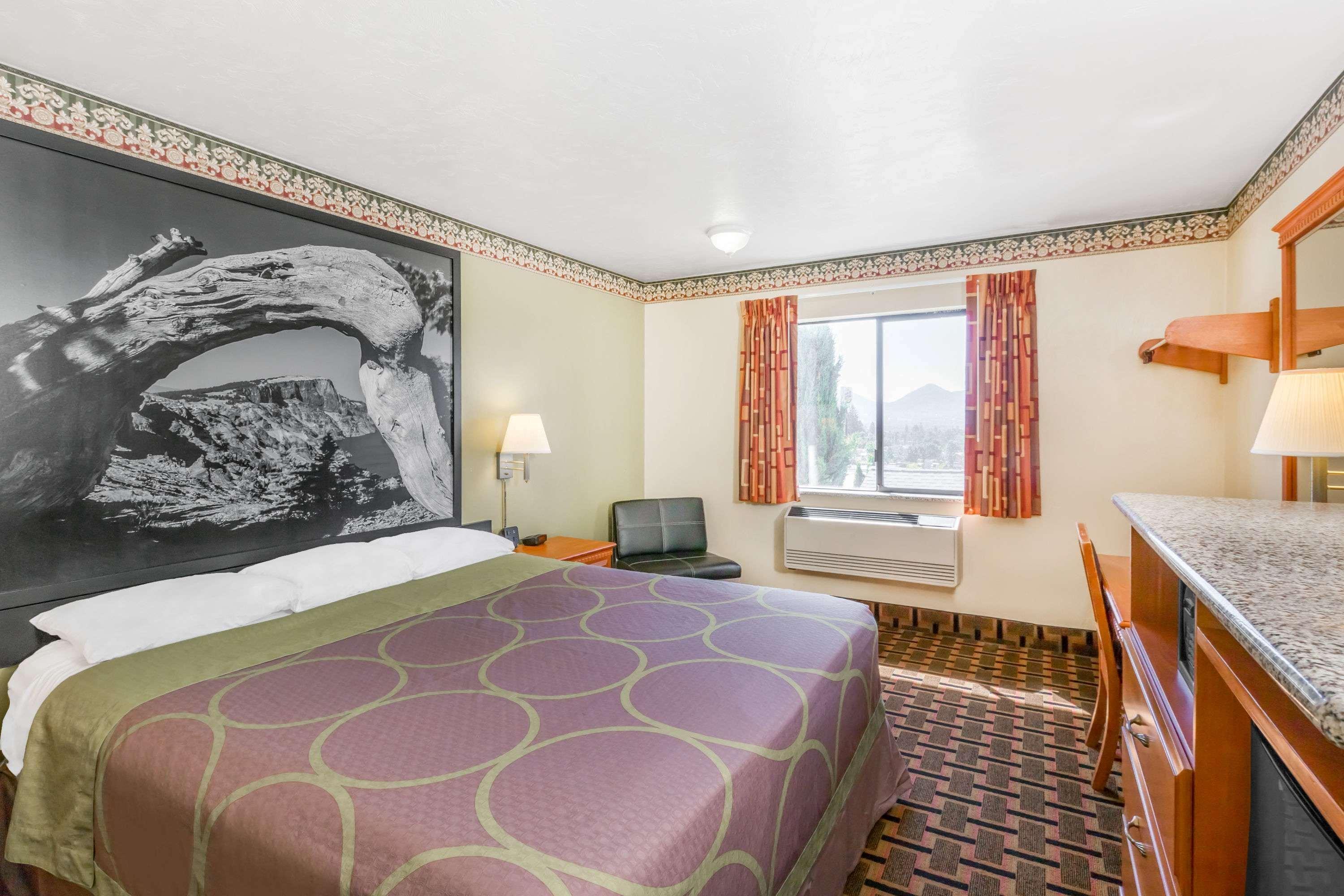 Super 8 By Wyndham Grants Pass 모텔 외부 사진